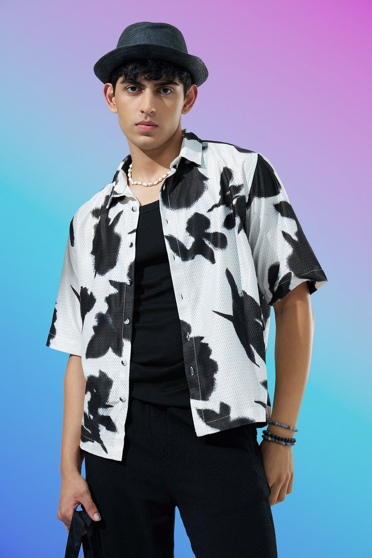 Off White Printed Regular Fit Casual Shirt