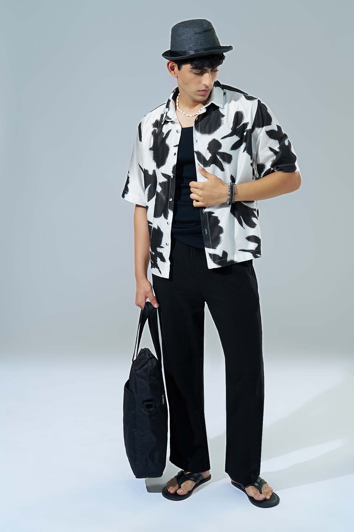 Off White Printed Regular Fit Casual Shirt