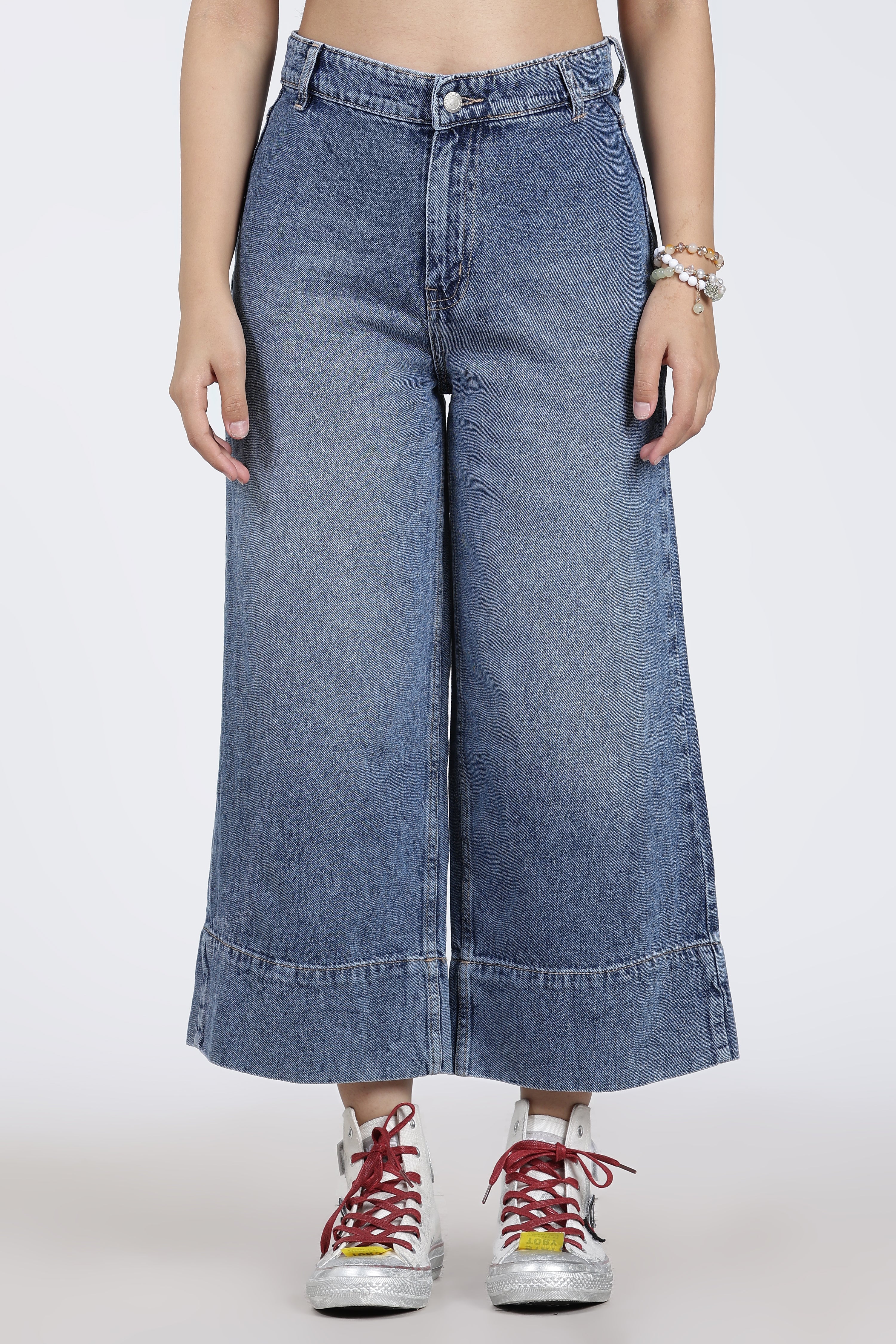 Blue 6 Pocketed Flared Fit Jeans
