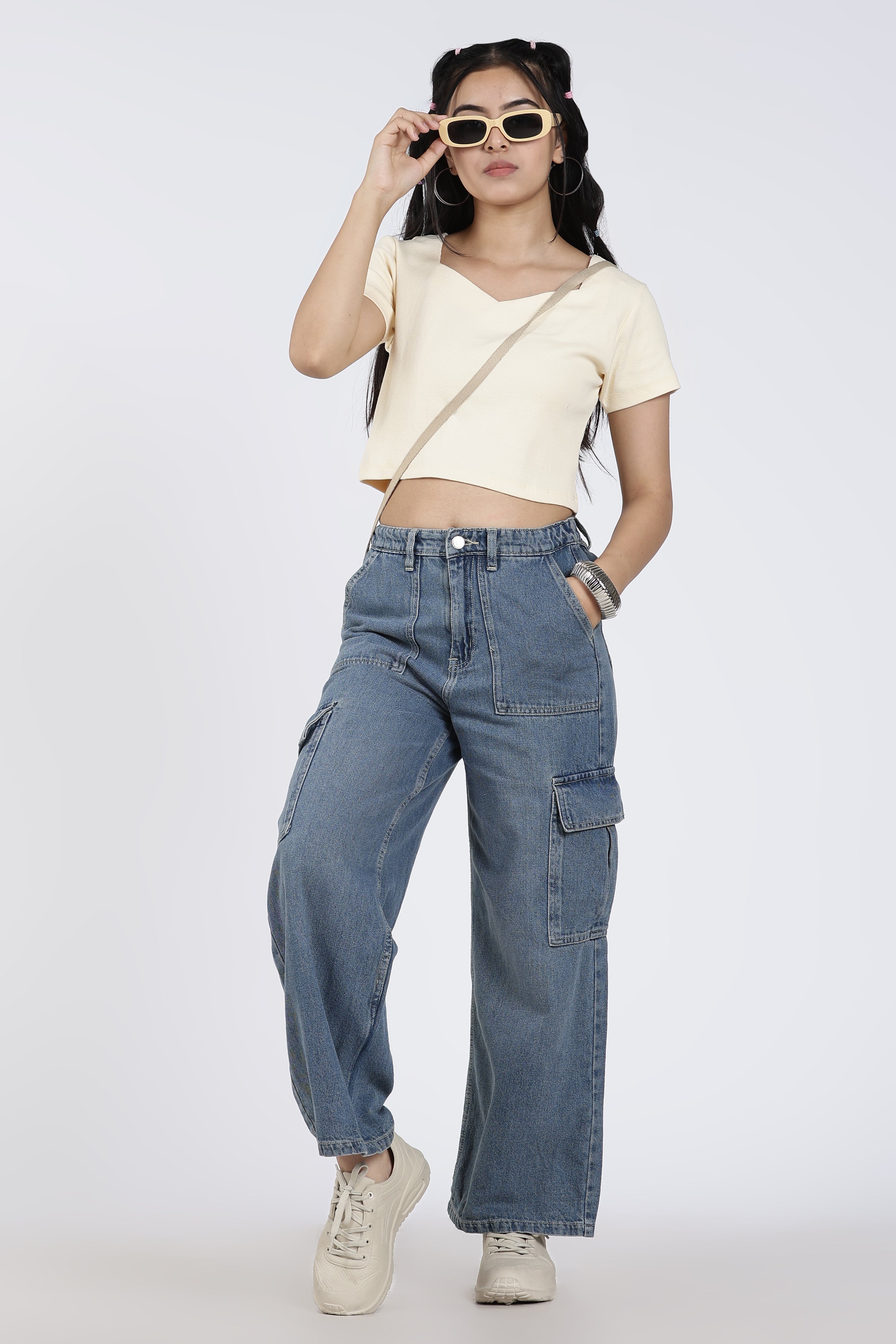 Blue 6 Pocketed Regular Fit Jeans