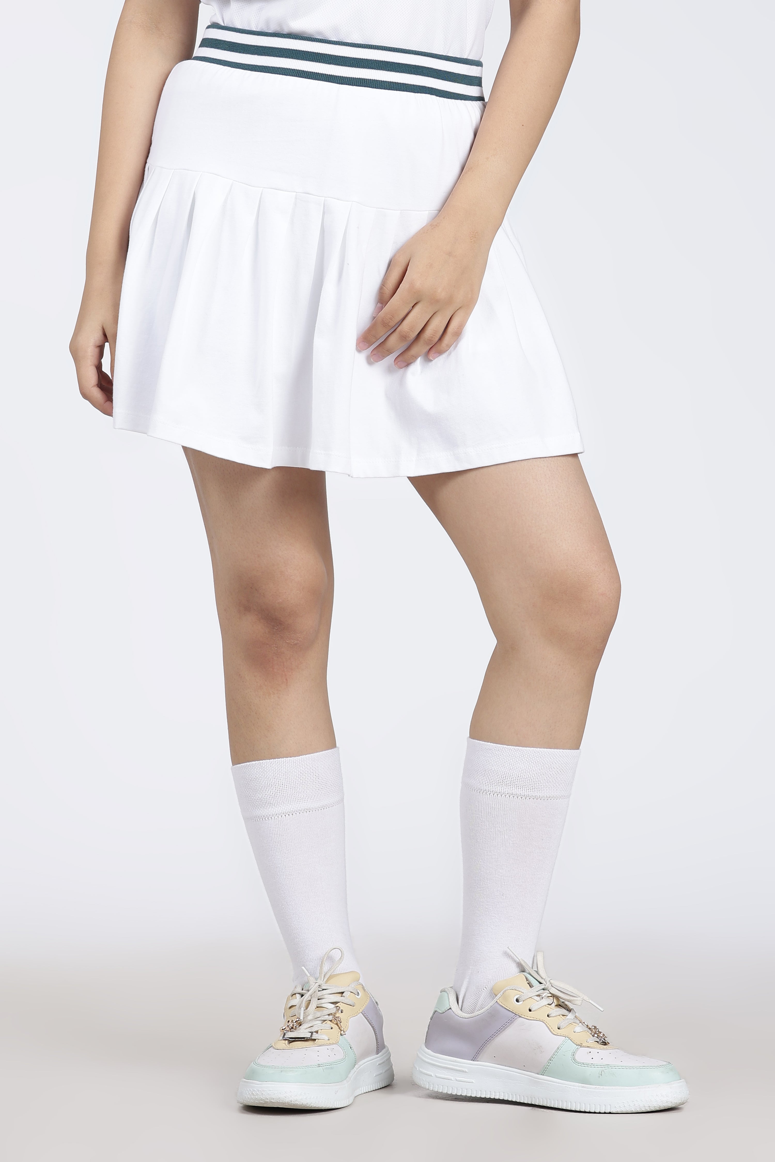 White Mid Rise Pleated Skirt