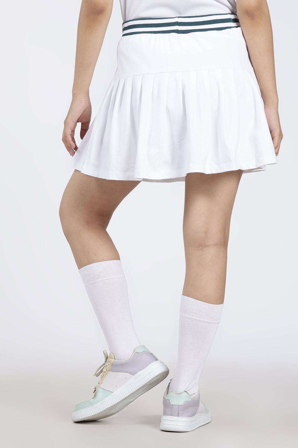 White Mid Rise Pleated Skirt