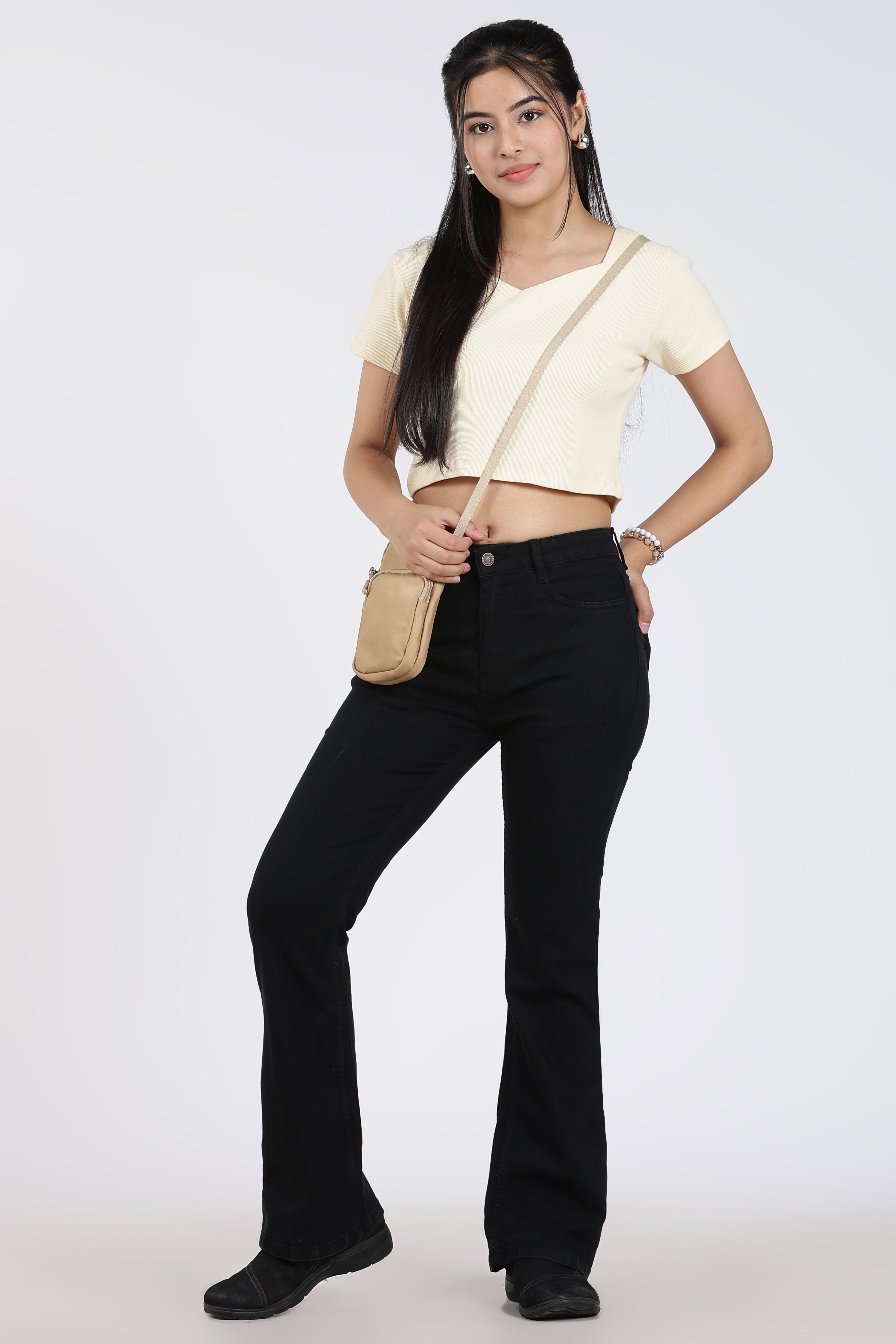Black 5 Pocketed Regular Fit Jeans