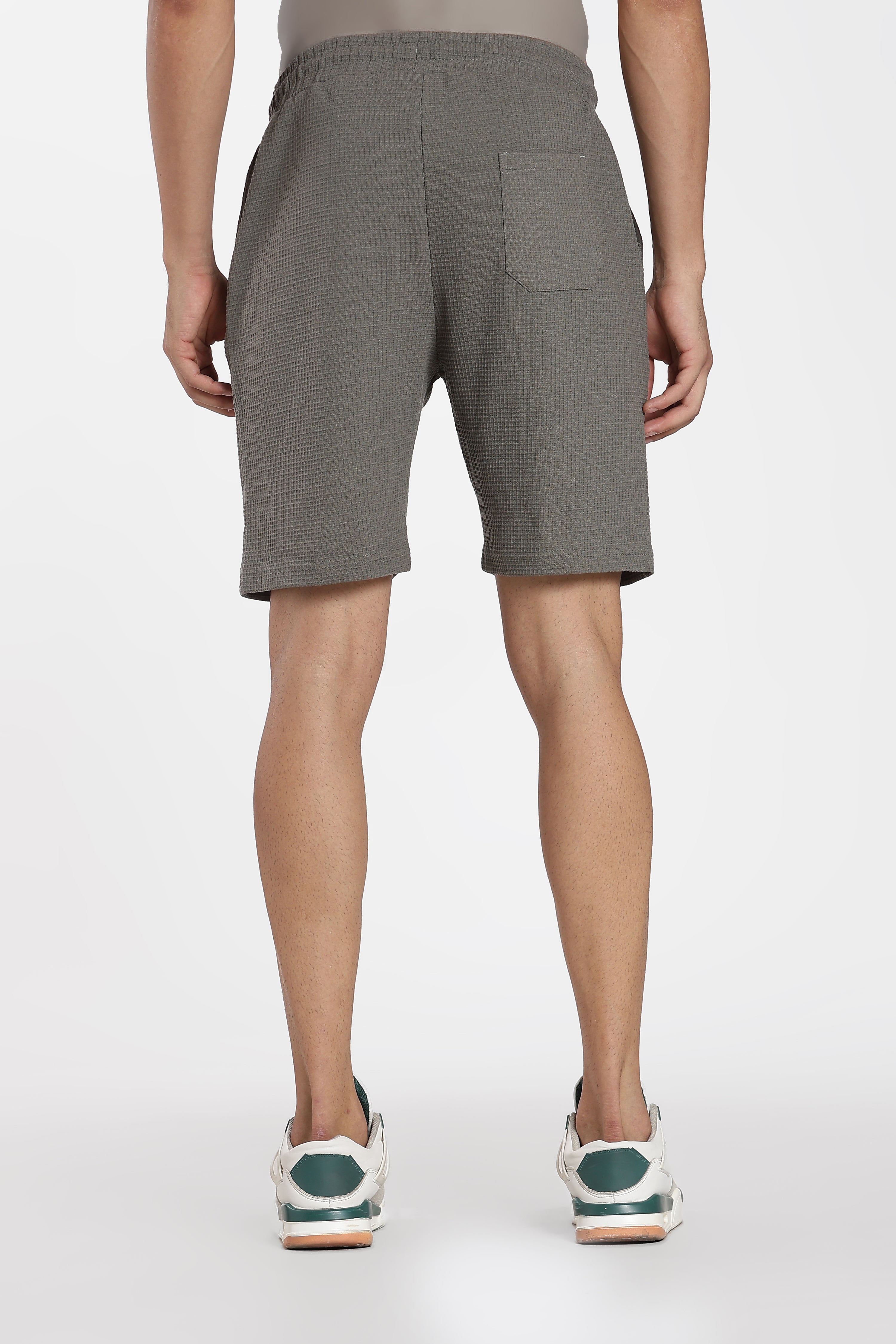 Olive 3 Pocketed Regular Fit Shorts