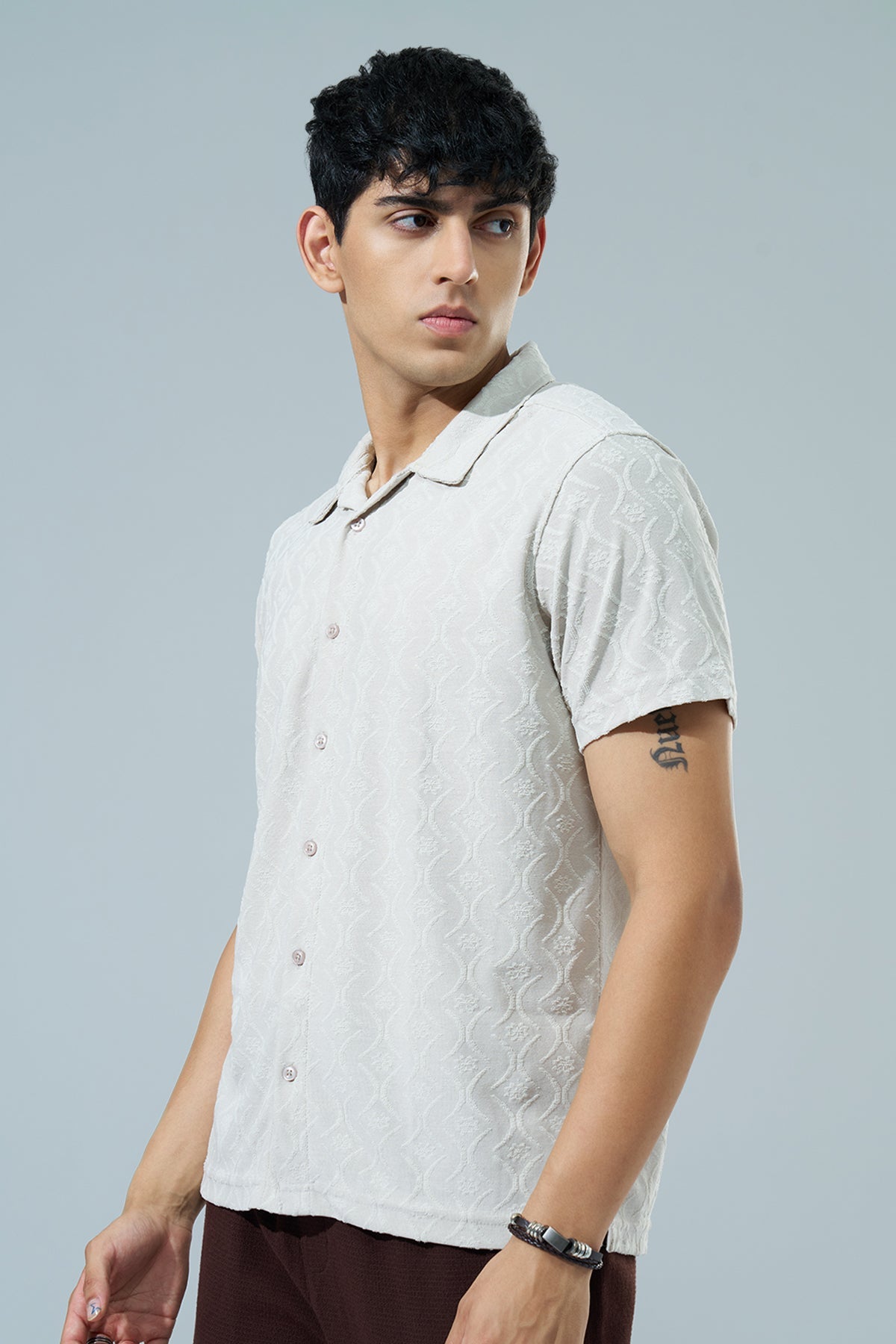 Off White Textured Regular Fit Casual Shirt