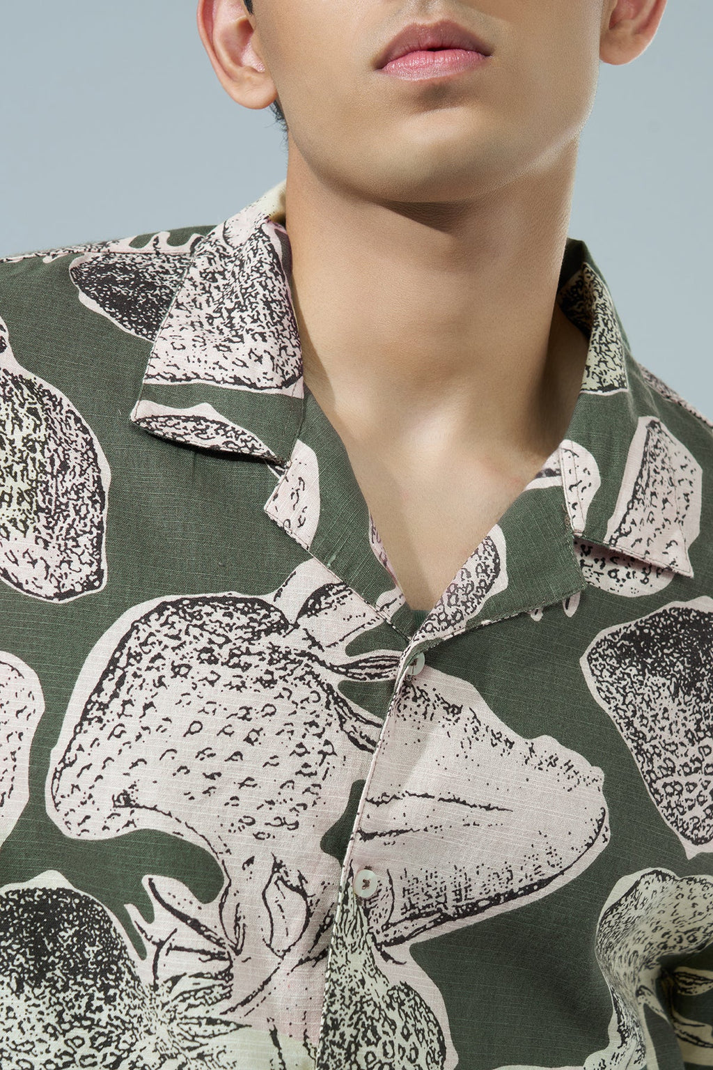 Green Printed Regular Fit Casual Shirt