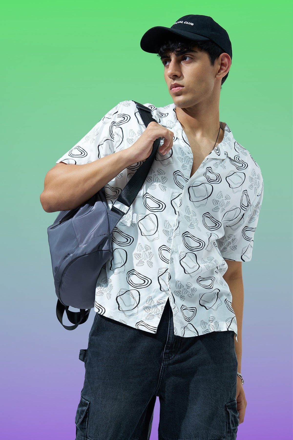 Off White Printed Regular Fit Casual Shirt